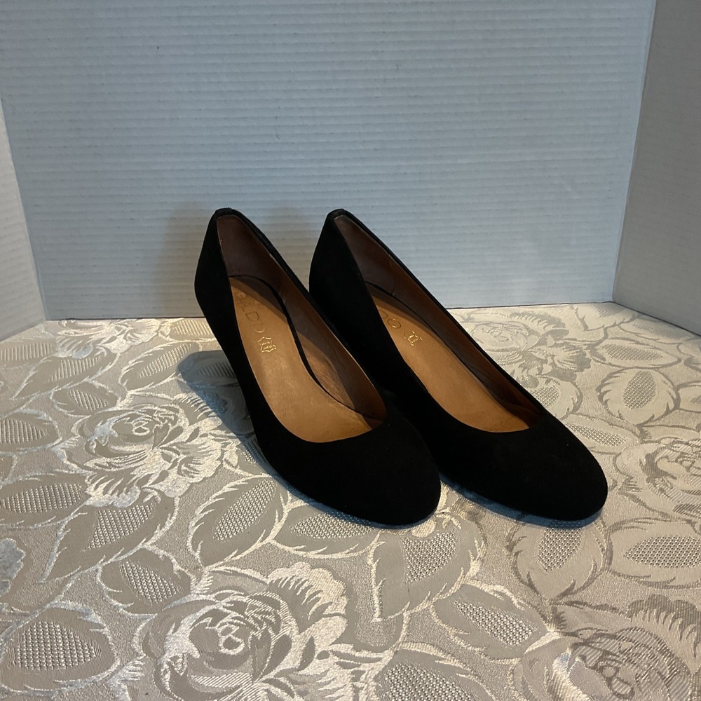 Aldo Wedge Pumps Womens 8.5 Black Good Suede Round Toe Low Heel Office Wear